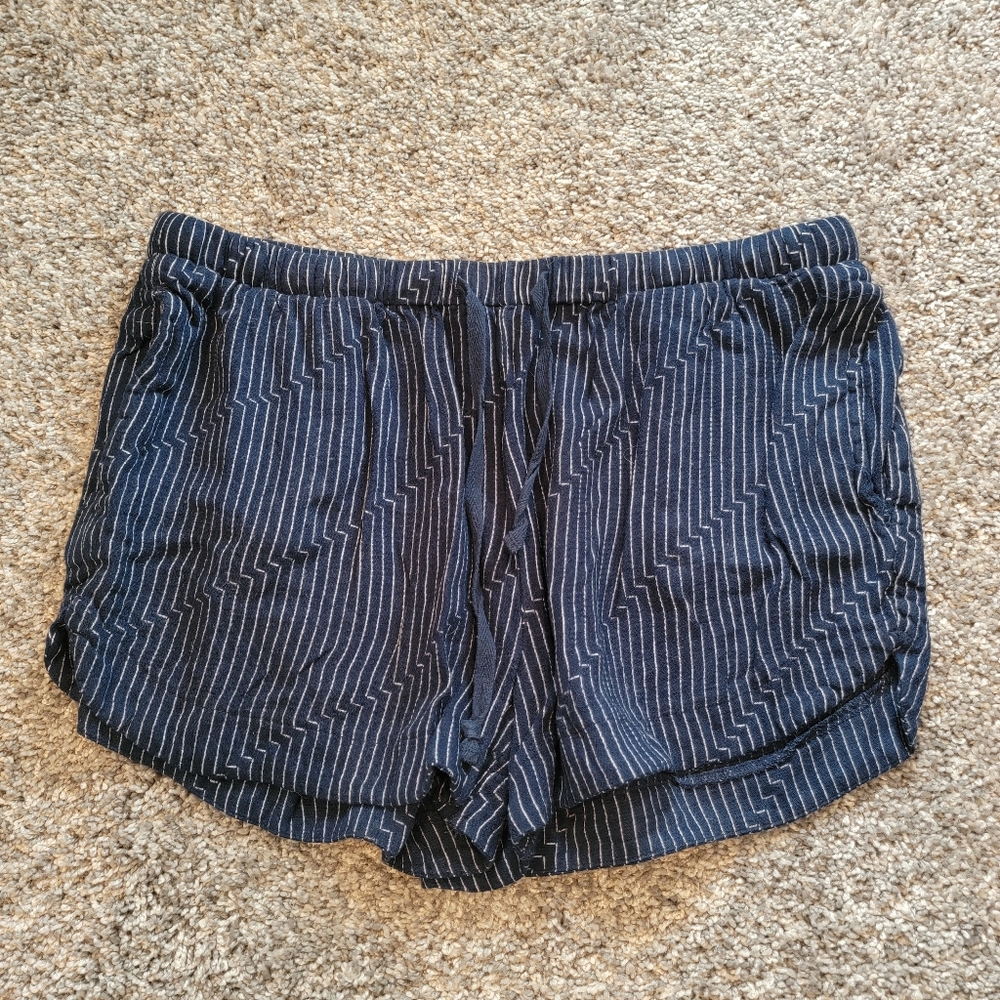 RCVA shorts